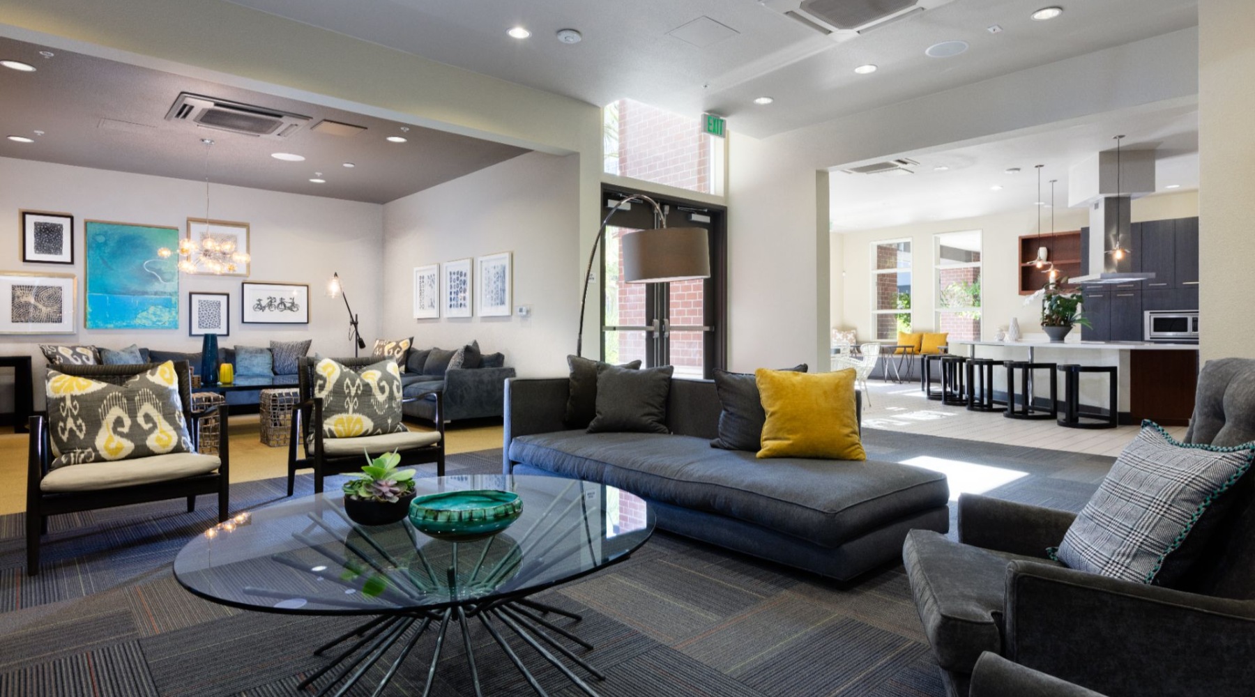 a resident lounge and coffee area